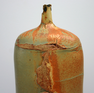 03b-saltmarsh-layered-clay-bottle-detail-small.jpg