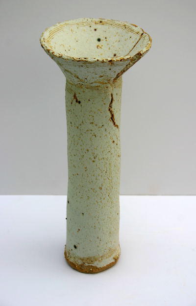 13-scored-chalk-beach-funnel-vase-29cm-x-12cm.JPG